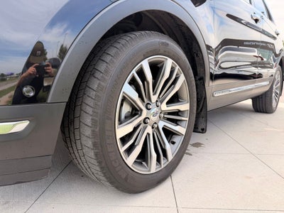 2019 Ford Explorer Platinum