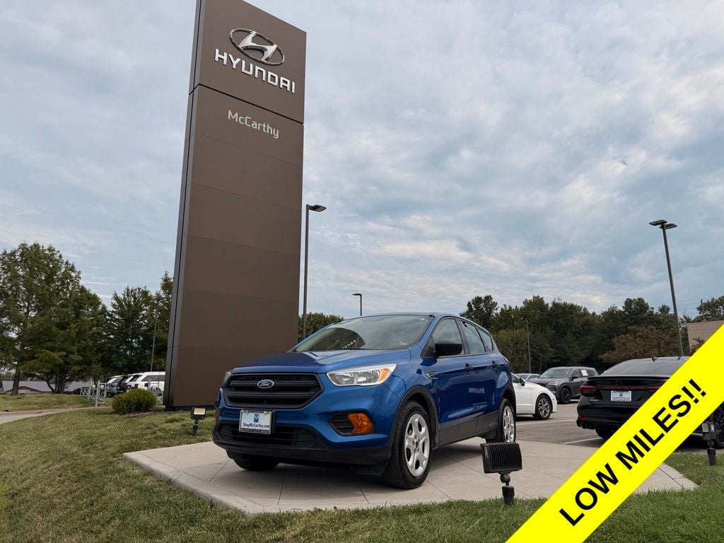 2017 Ford Escape S