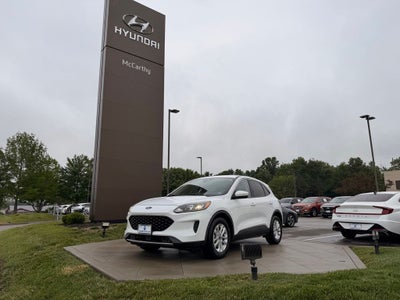 2020 Ford Escape SE