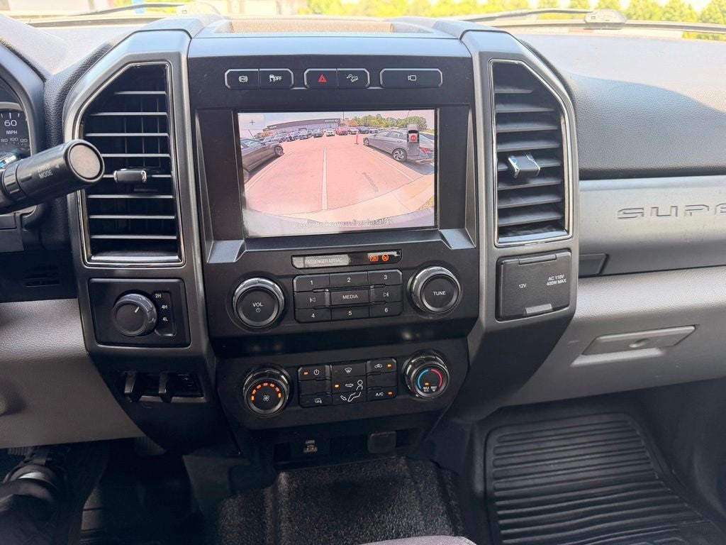 2022 Ford F-350SD XLT