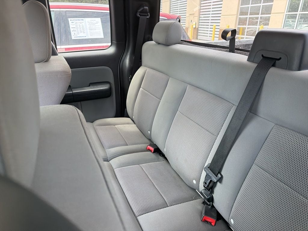 2004 Ford F-150 XL