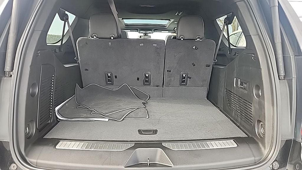 2022 Chevrolet Suburban RST