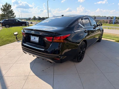 2022 Nissan Altima 2.5 SR