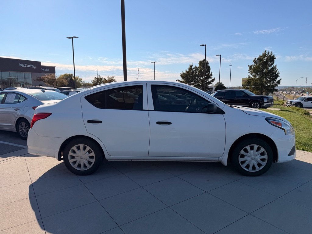 2015 Nissan Versa 1.6 S