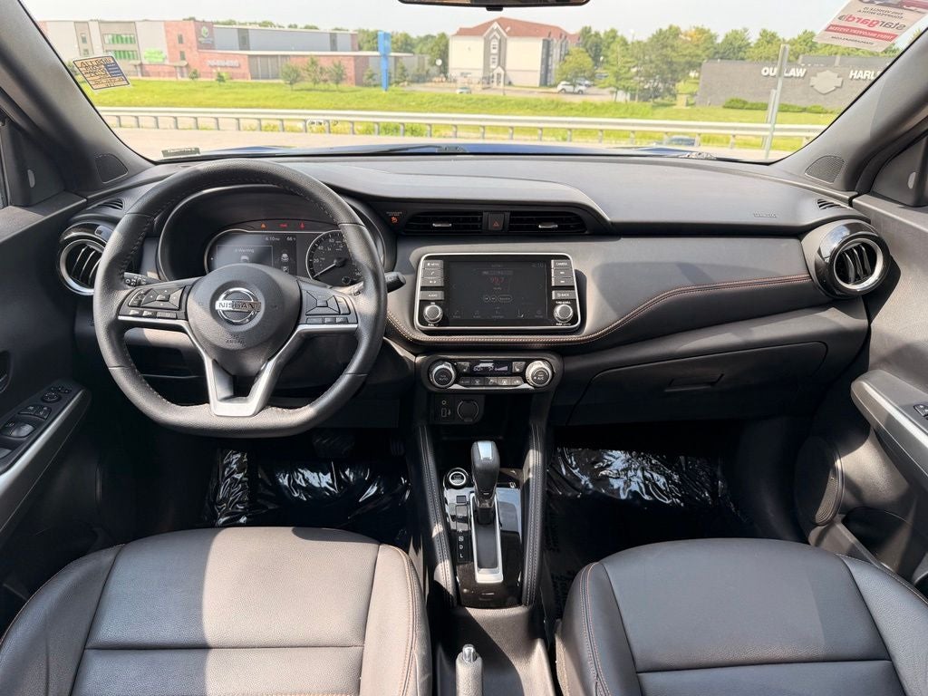 2019 Nissan Kicks SR