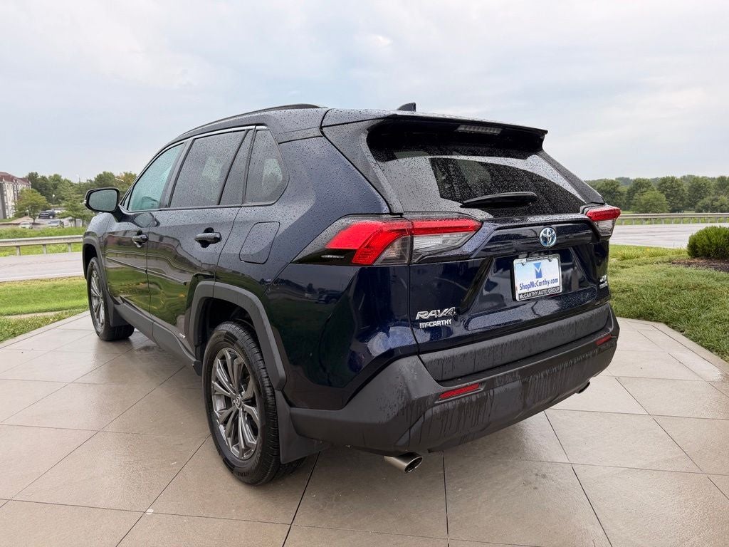 2022 Toyota RAV4 Hybrid XLE Premium