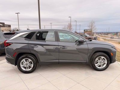 2025 Hyundai TUCSON SE
