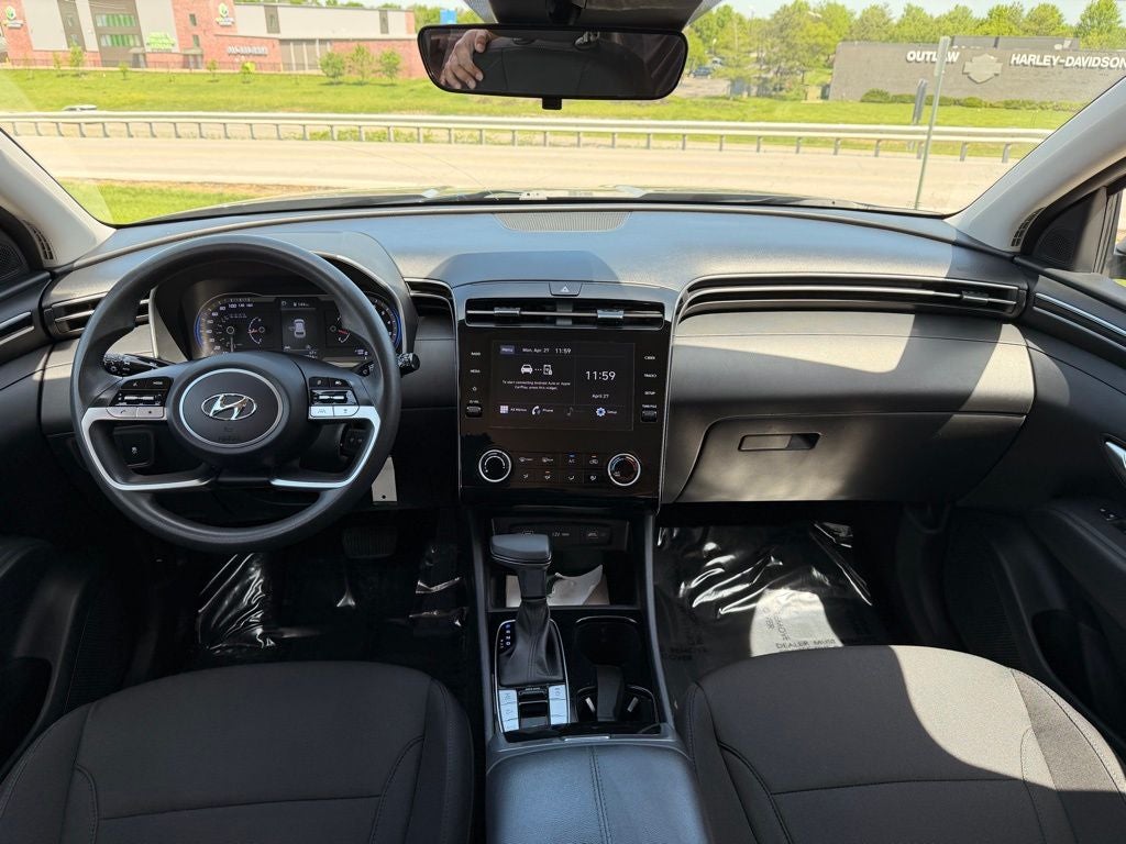 2024 Hyundai TUCSON SE