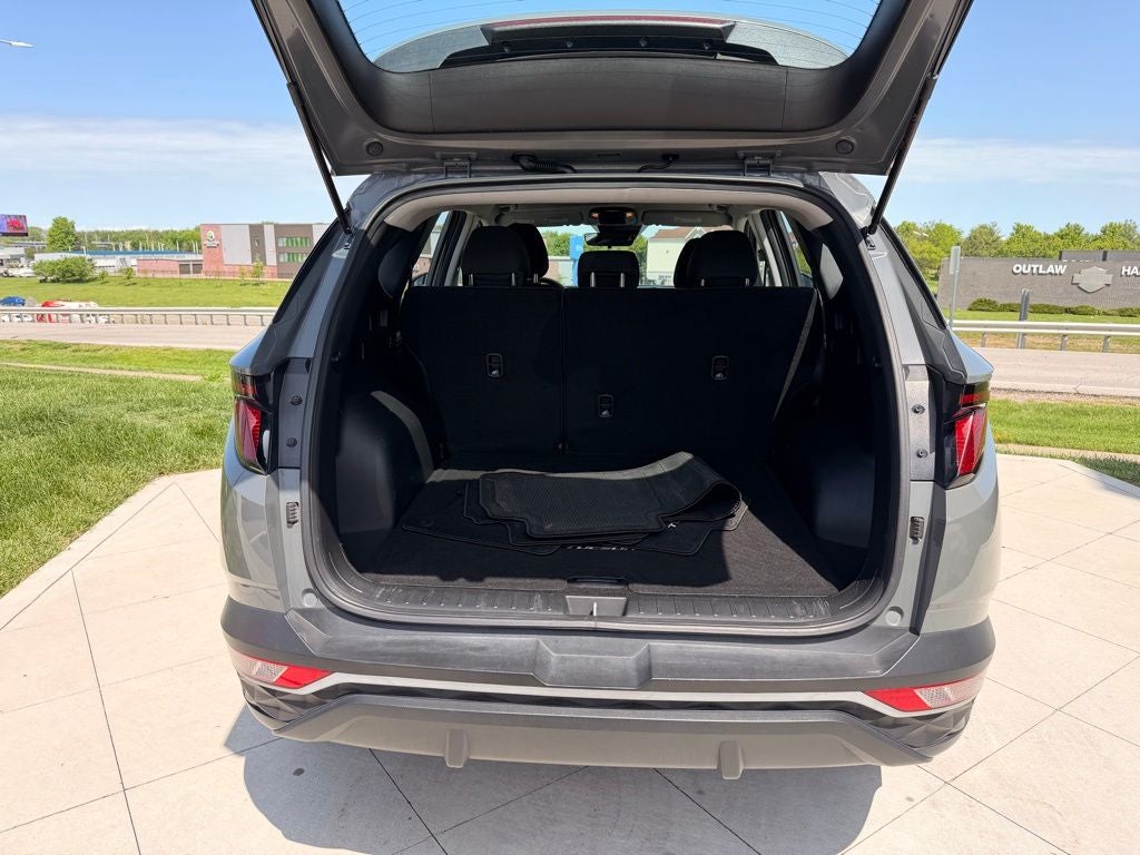 2024 Hyundai TUCSON SE