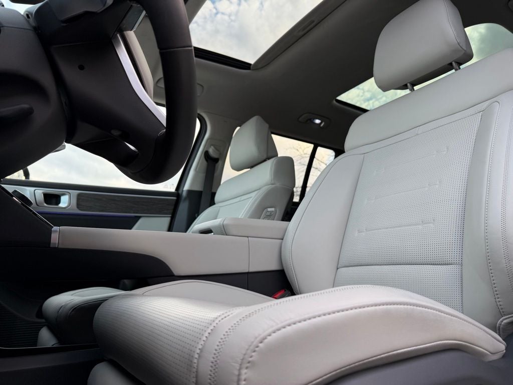 2025 Hyundai SANTA FE HYBRID Calligraphy