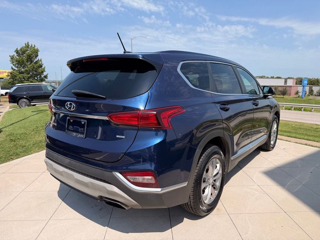 2019 Hyundai SANTA FE SE