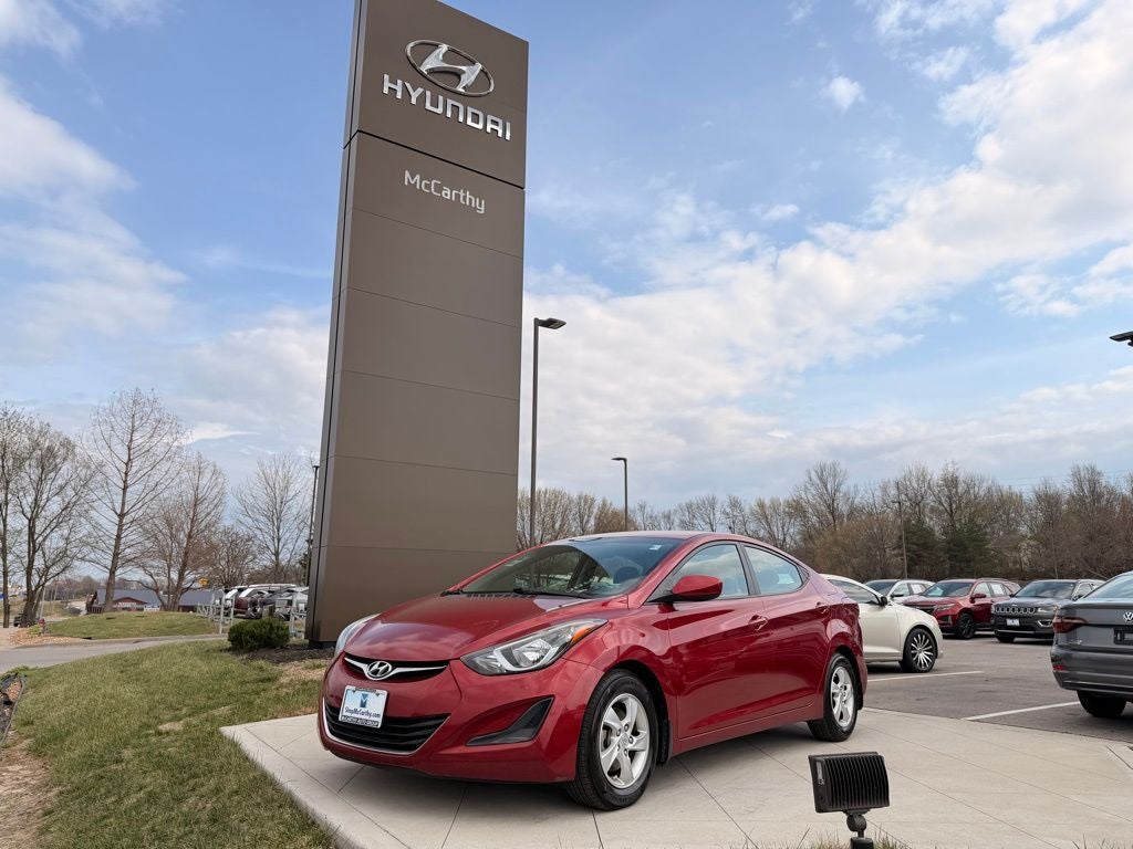 2014 Hyundai ELANTRA SE
