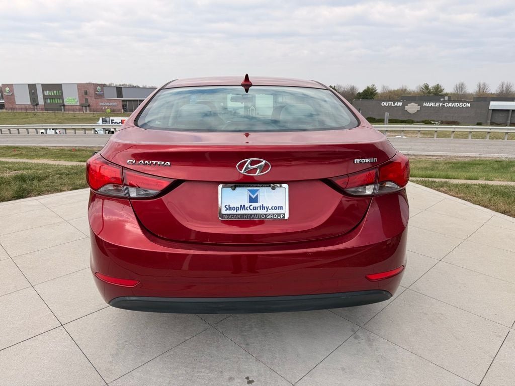2014 Hyundai ELANTRA SE