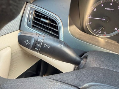 2015 Hyundai SONATA SE
