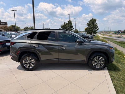 2024 Hyundai TUCSON HYBRID Blue