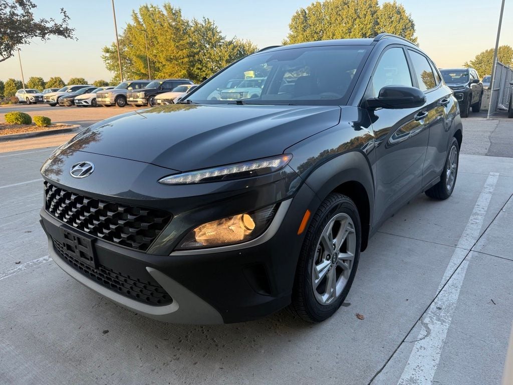 2022 Hyundai KONA SEL