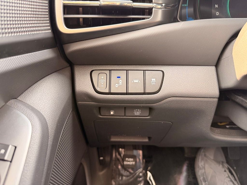 2020 Hyundai IONIQ HYBRID SE