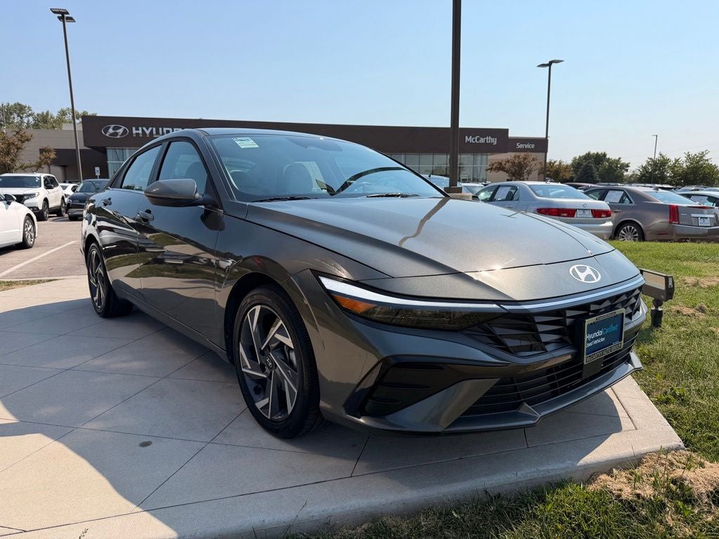 2026 Hyundai ELANTRA Limited