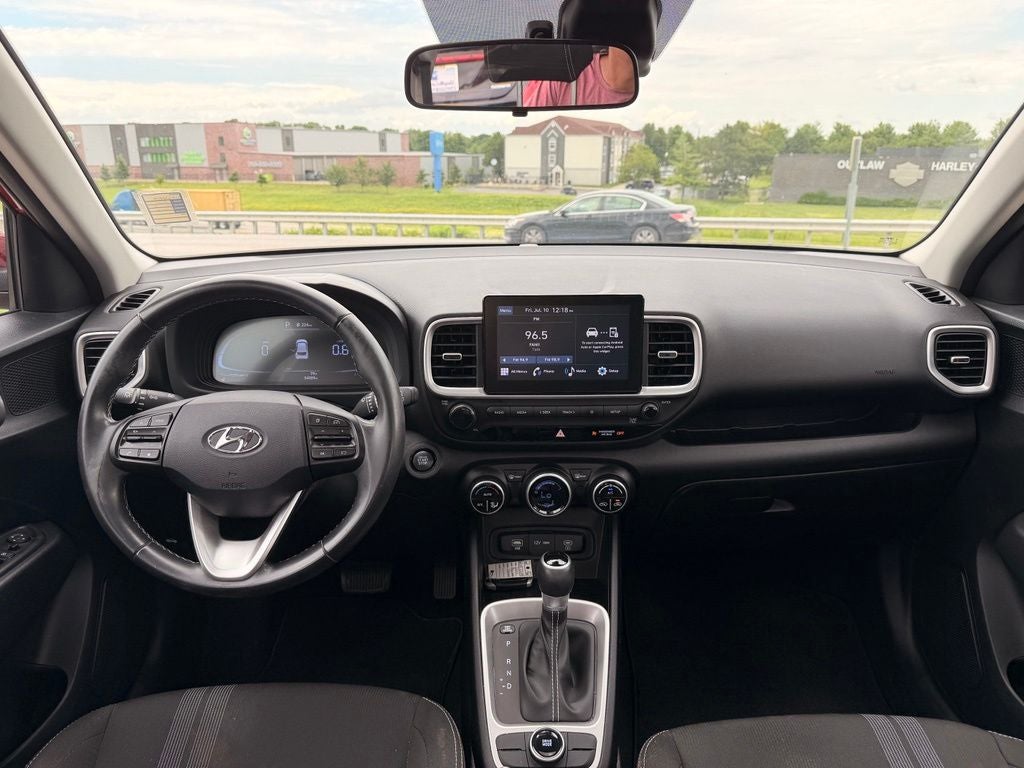2024 Hyundai VENUE SEL