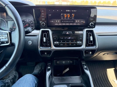 2022 Kia Sorento Hybrid EX