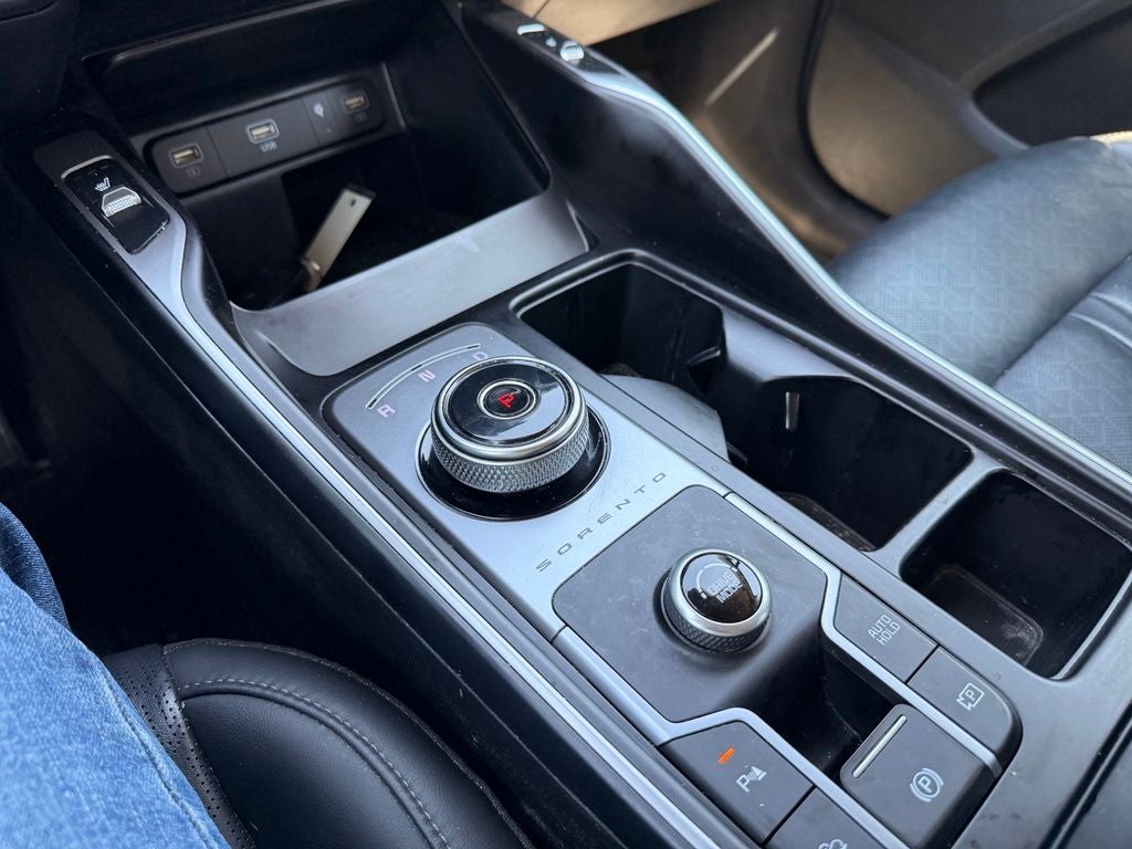 2022 Kia Sorento Hybrid EX
