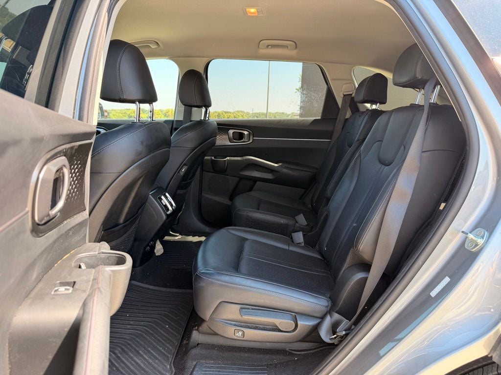 2022 Kia Sorento Hybrid EX