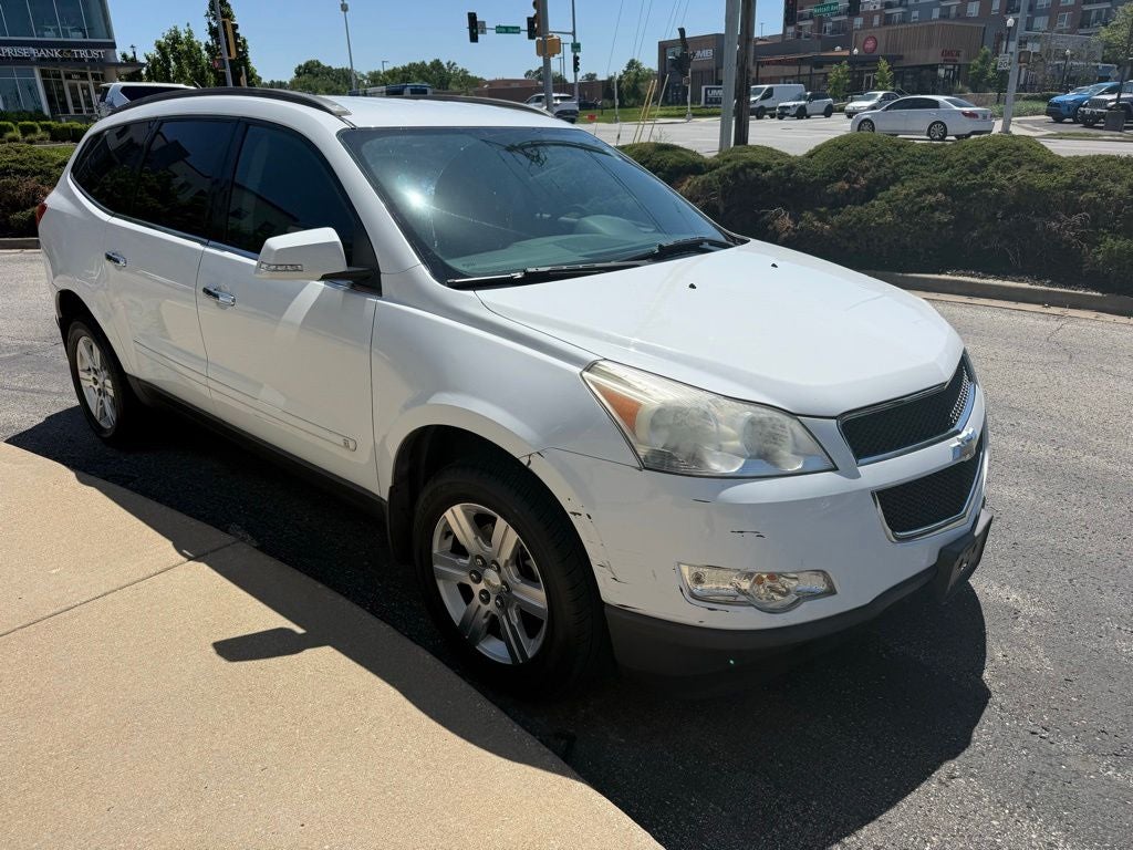 2010 Chevrolet Traverse LT 1LT