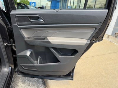 2023 Volkswagen Atlas 2.0T SE w/Technology