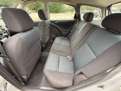 2007 Toyota Matrix Base