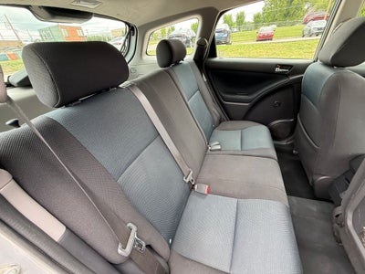2007 Toyota Matrix Base