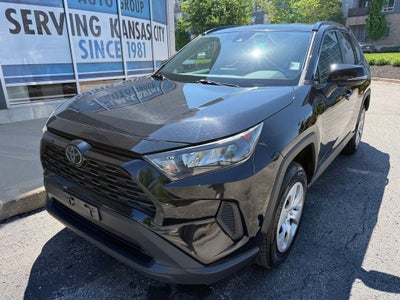 2020 Toyota RAV4 LE
