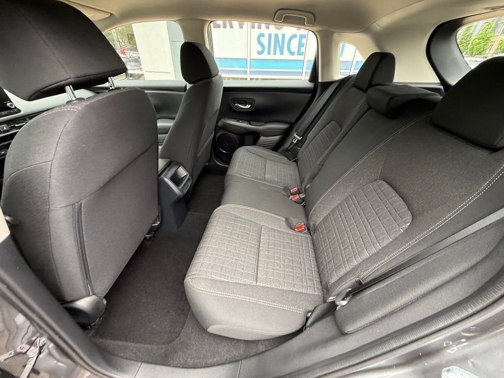 2025 Honda HR-V LX