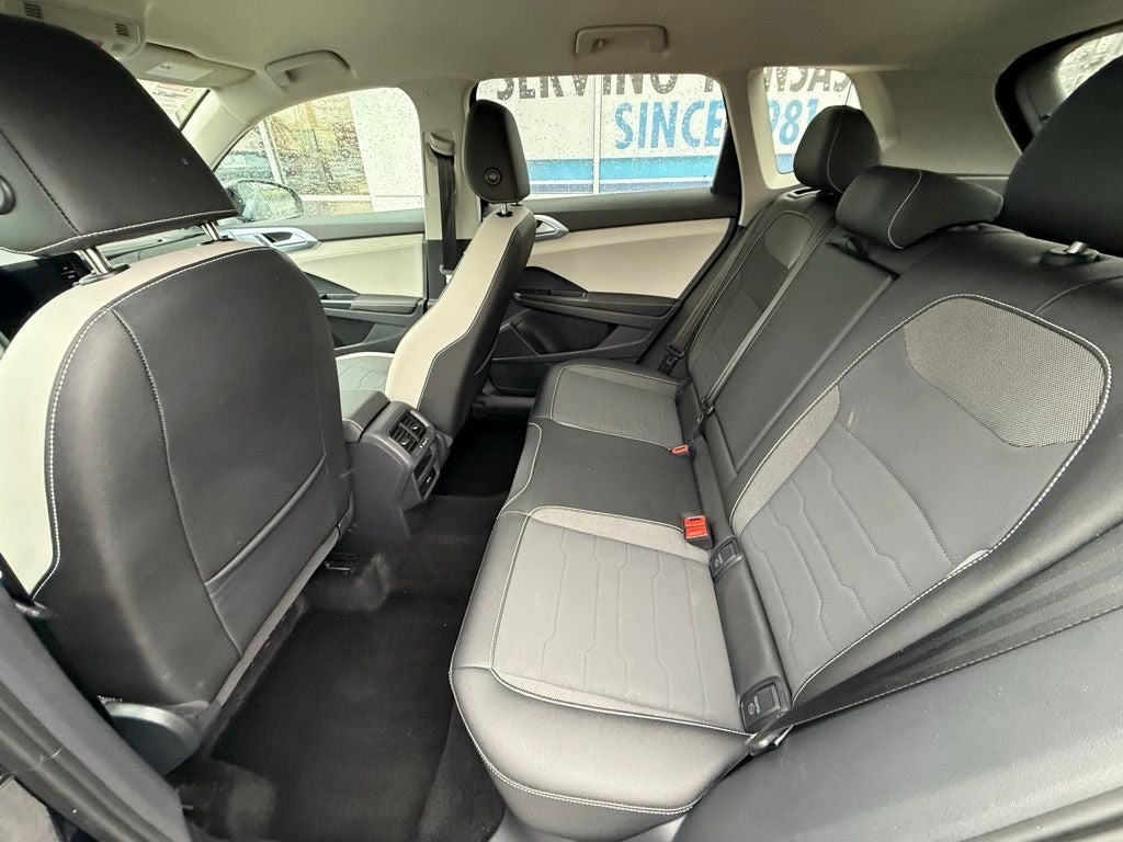 2025 Volkswagen Taos 1.5T SE