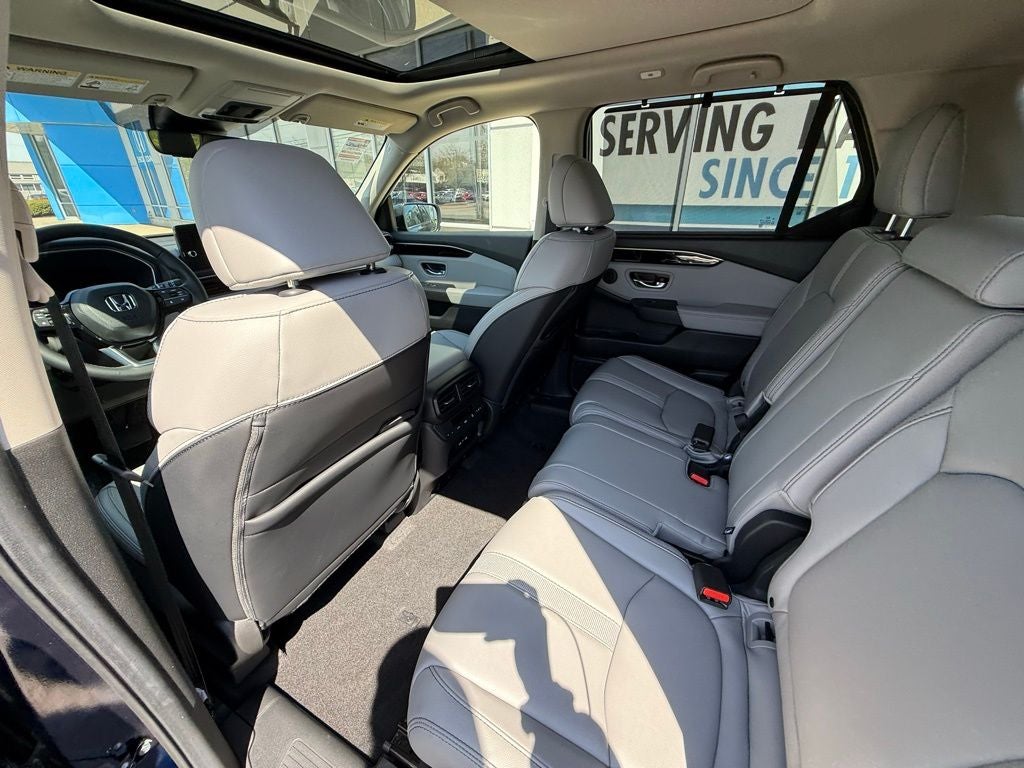 2025 Honda Pilot Touring