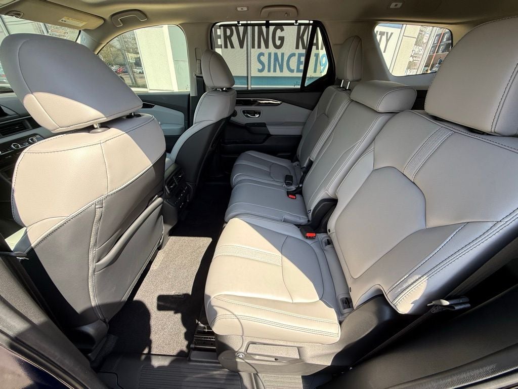 2025 Honda Pilot Touring