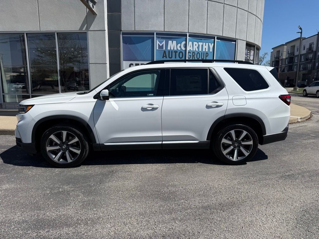 2025 Honda Pilot Touring