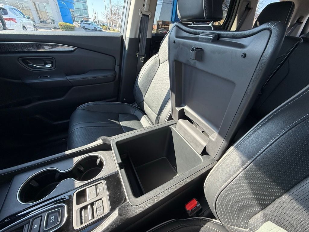 2023 Honda Pilot Elite