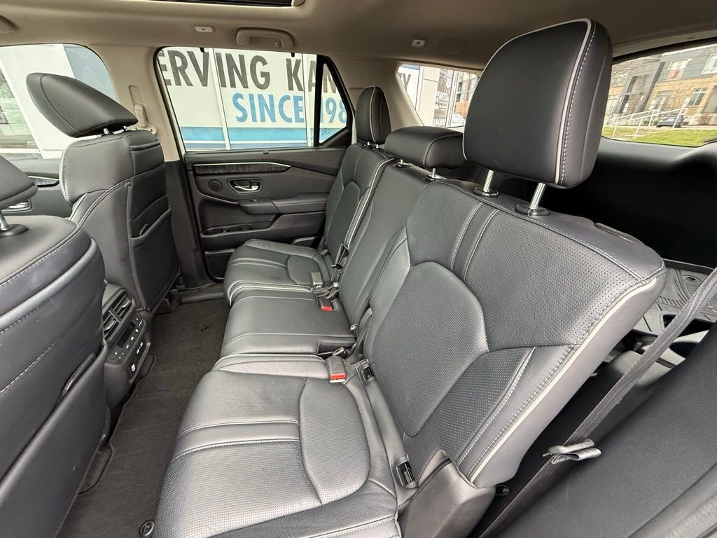 2023 Honda Pilot Elite