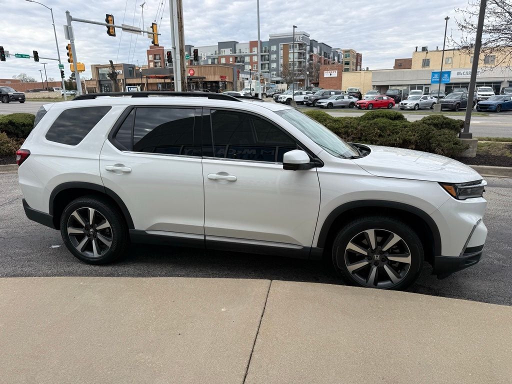 2023 Honda Pilot Elite