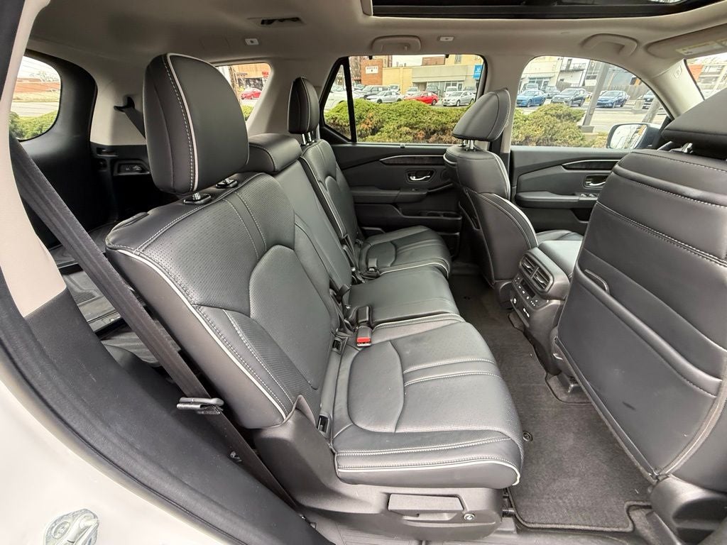 2023 Honda Pilot Elite