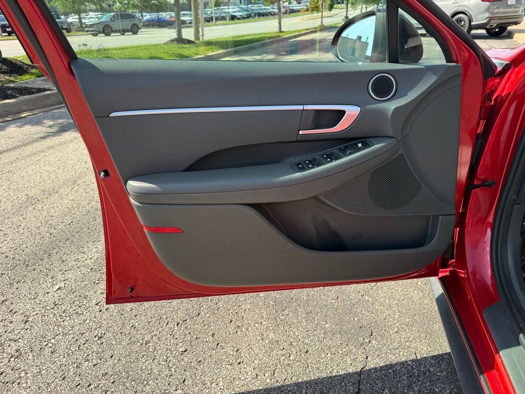 2021 Hyundai SONATA SE