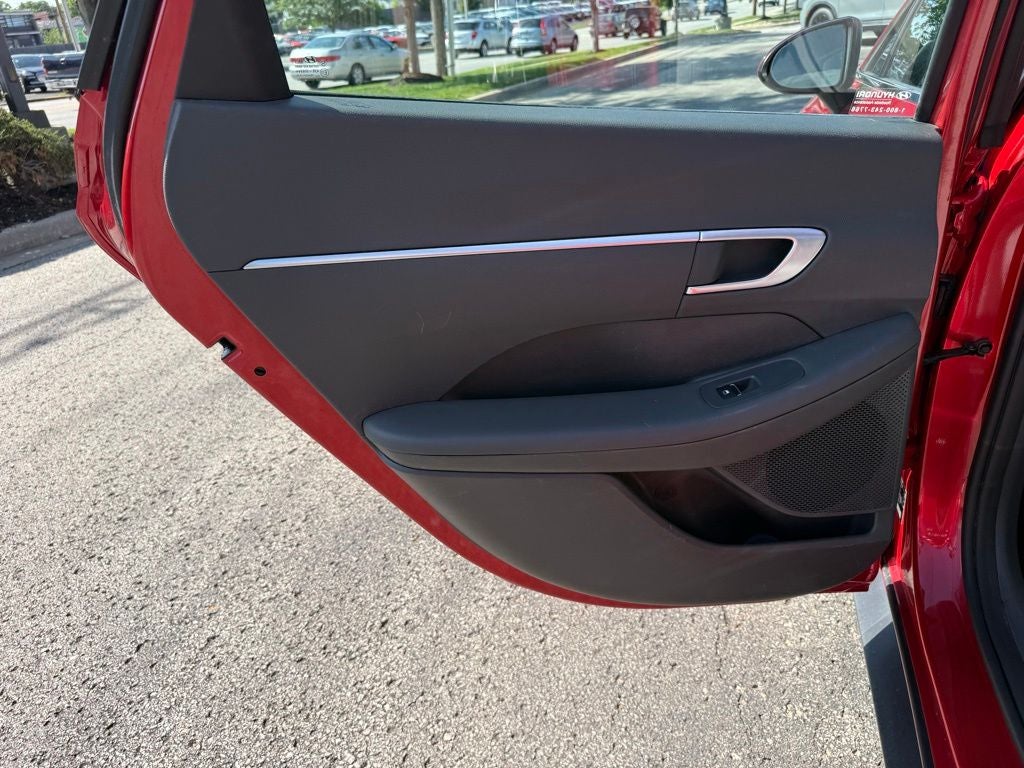 2021 Hyundai SONATA SE
