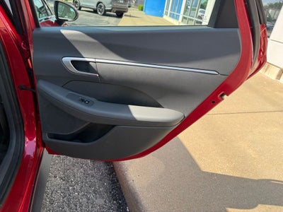 2021 Hyundai SONATA SE
