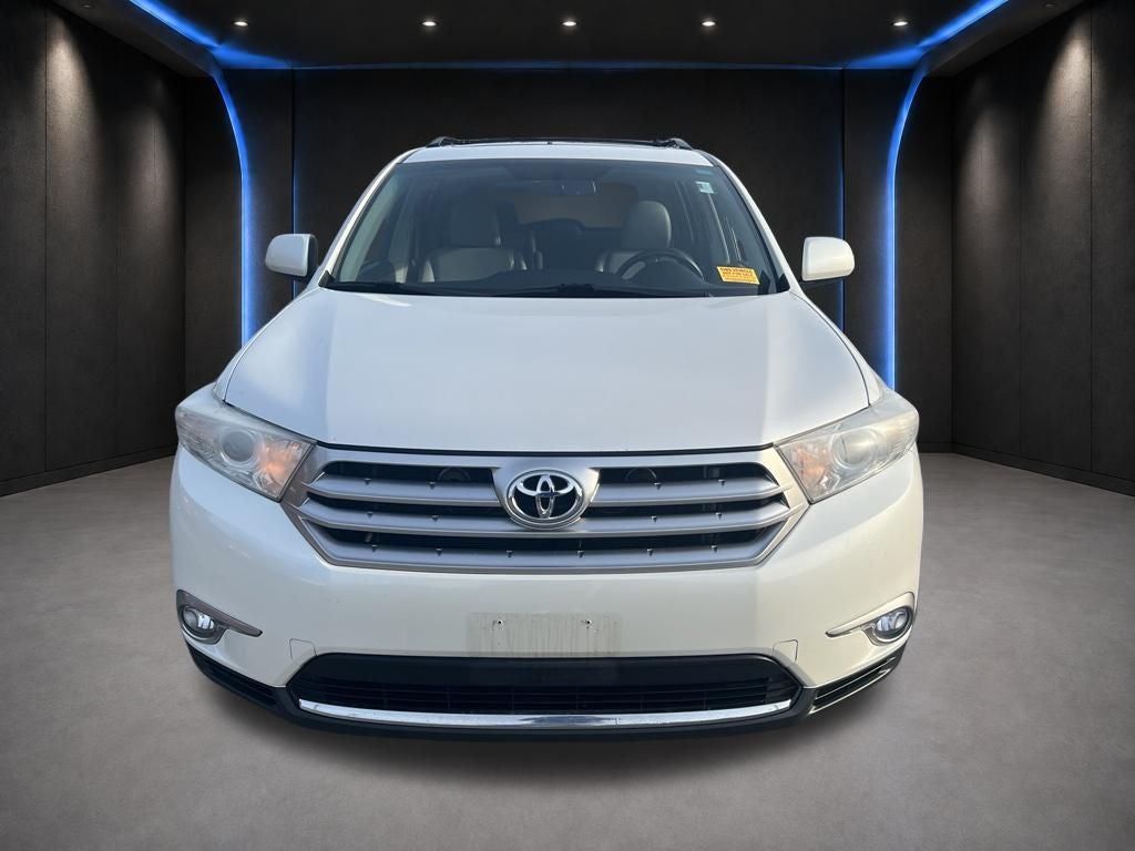 2012 Toyota Highlander SE