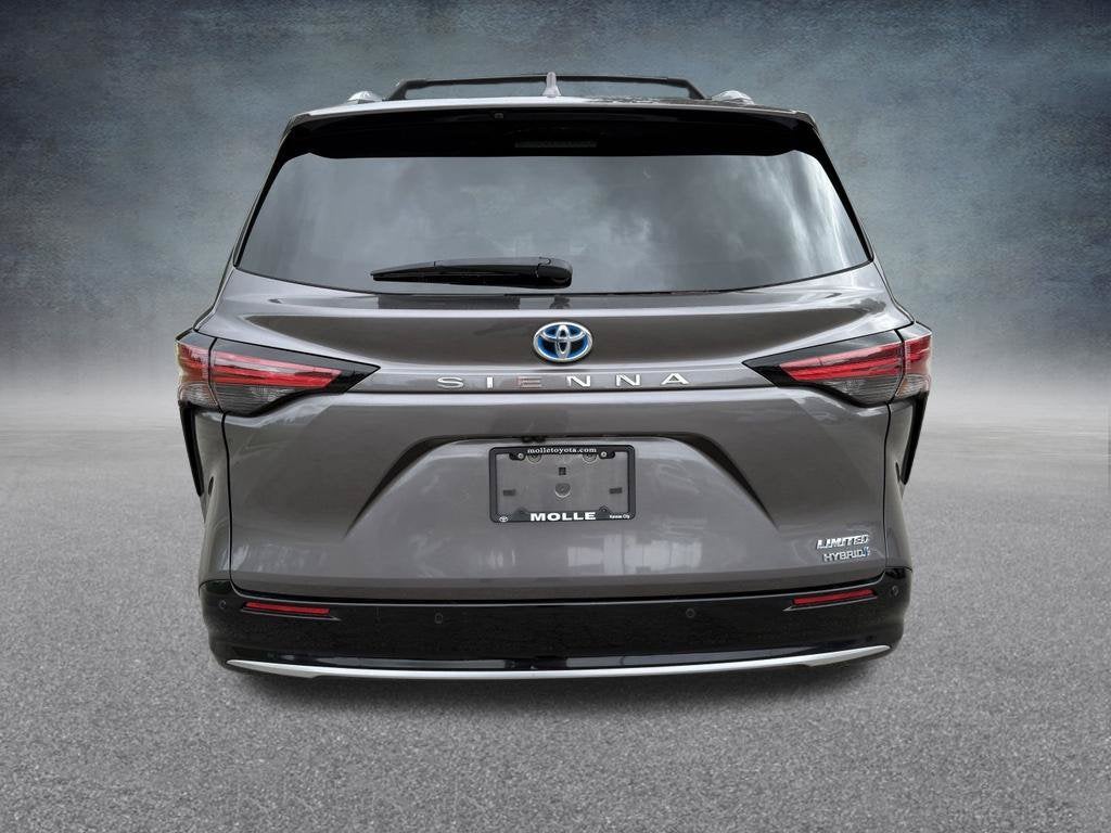 2024 Toyota Sienna Limited 7 Passenger