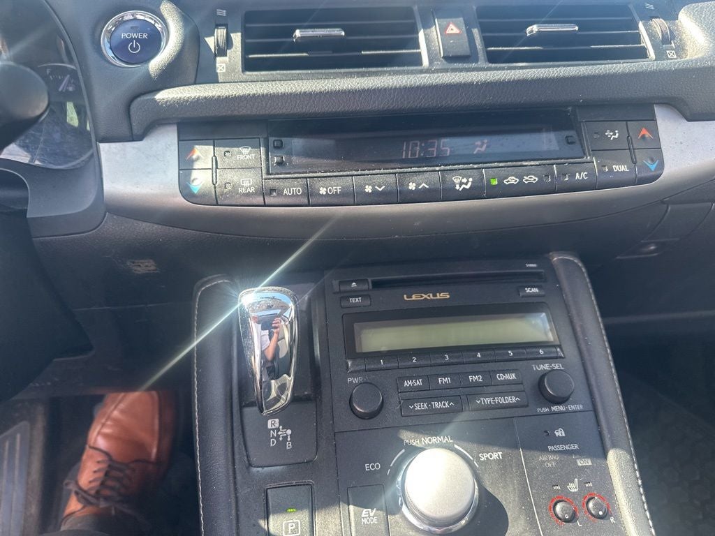 2013 Lexus CT 200h
