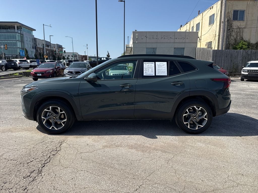 2025 Chevrolet Trax LT