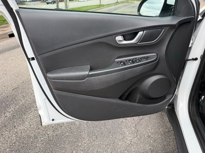 2022 Hyundai KONA SEL AWD