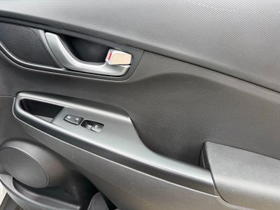 2022 Hyundai KONA SEL AWD