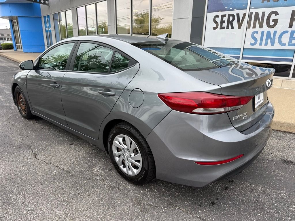 2017 Hyundai ELANTRA SE